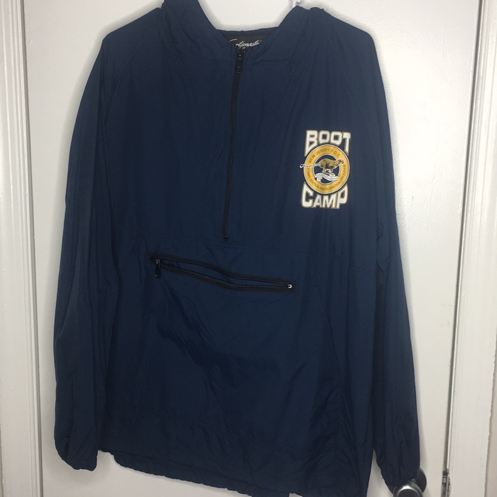 Pullover Windbreaker